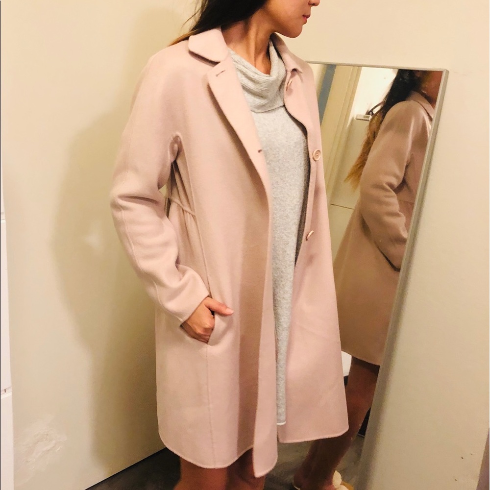 S. Max Mara beige light pink boat